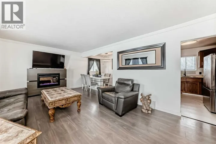 4117 45 Street, Red Deer, Alberta T4N1J9