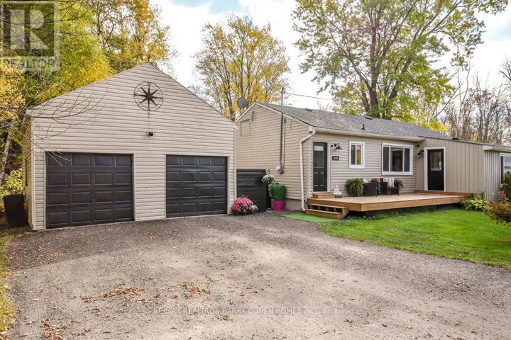 2695 CUMBERLAND ROAD, Severn (West Shore), Ontario L0K1G0