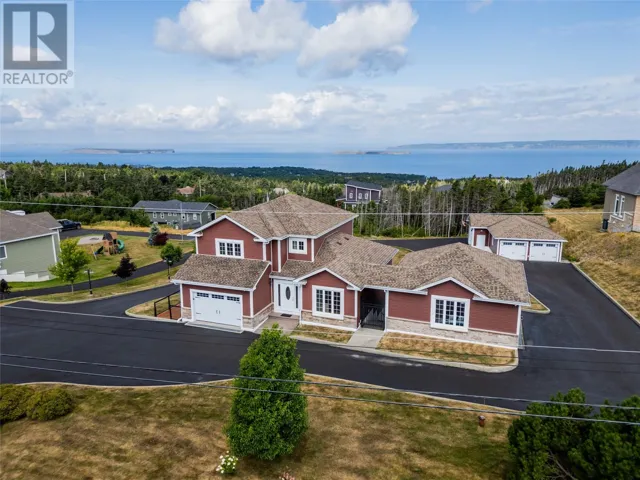 15 Everest Street, Paradise, Newfoundland & Labrador A1L0B7