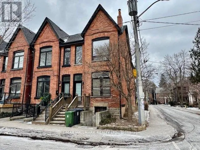 UPPER - 1 HOWIE AVENUE, Toronto (South Riverdale), Ontario M4M2H9