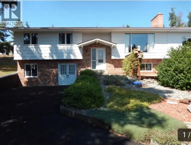 1530 21 Highway, Creston, British Columbia V0B1G2