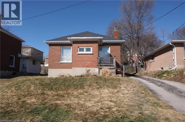 19 PAISLEY Heights, Cambridge, Ontario N1R1B4