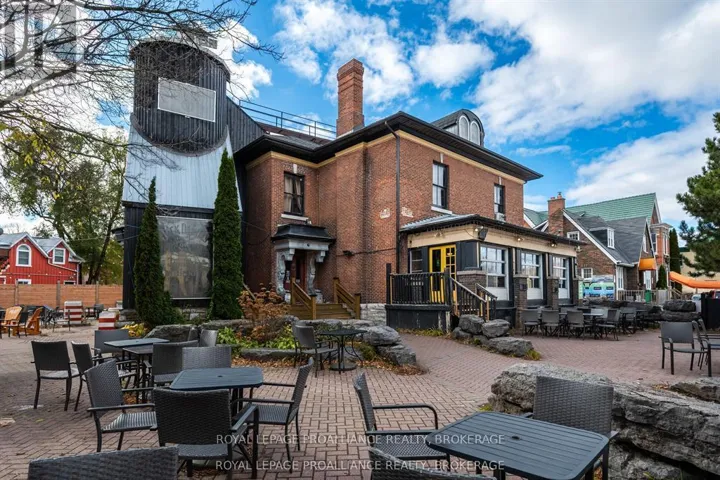 4 - 506 PRINCESS STREET, Kingston (Central City East), Ontario K7L1C5