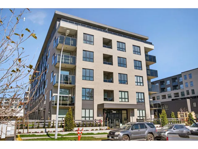 B3-407 15777 85 AVENUE, Surrey, British Columbia V3R1N9