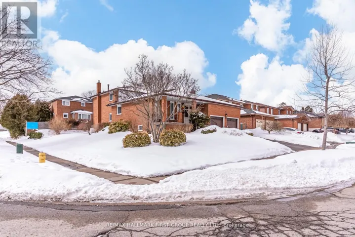 520 MCLEOD CRESCENT, Pickering (Rosebank), Ontario L1W3M5