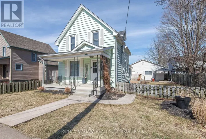 9 BEECH STREET, Port Colborne (Main Street), Ontario L3K3N7