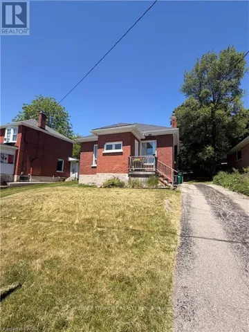 19 PAISLEY HEIGHTS, Cambridge, Ontario N1R1B4