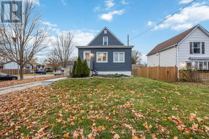 856 DEVINE STREET, Sarnia, Ontario N7T1X5