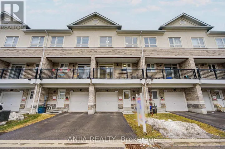 82 CHICAGO LANE, Markham (Wismer), Ontario L6E2B9