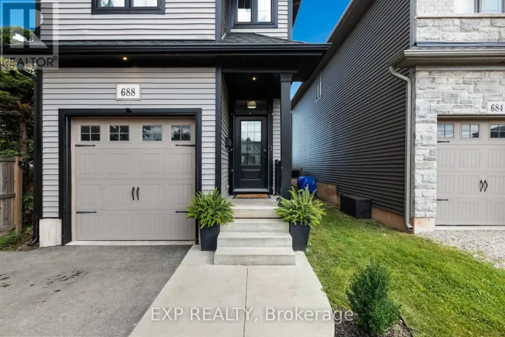 688 DUNN AVENUE, Hamilton (Parkview), Ontario L8H6M6