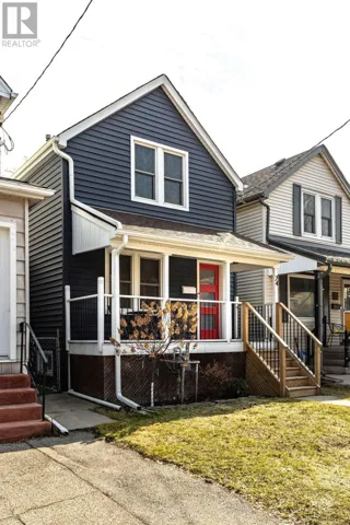 74 BELMONT AVENUE, Hamilton (Crown Point), Ontario L8L7M1