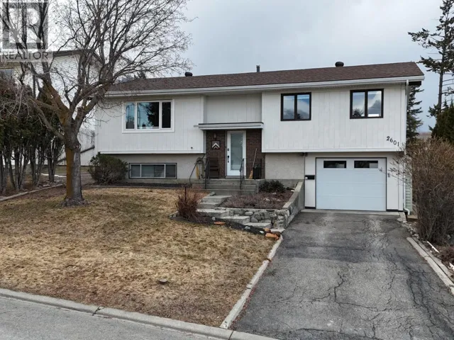 2601 3A Street S, Cranbrook, British Columbia V1C4V8