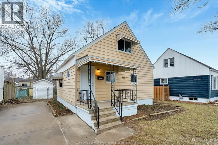 1327 TOURANGEAU, Windsor, Ontario N8Y4J1