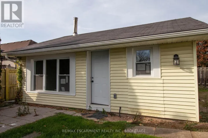 3 - 539 WOODLAWN ROAD, Welland (N. Welland), Ontario L3C3K2