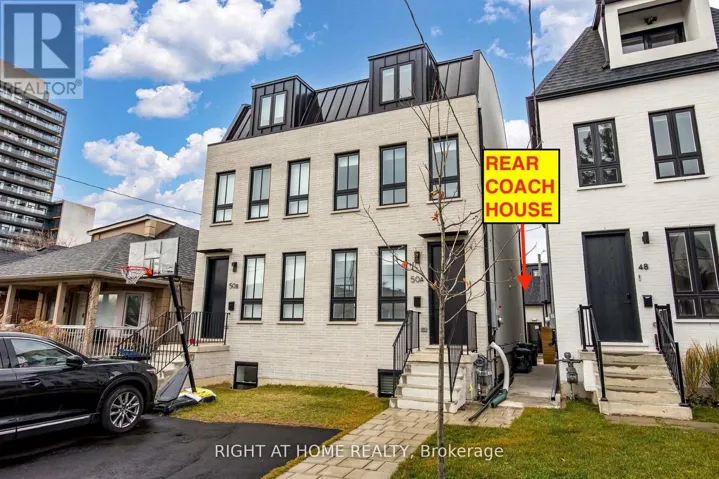 50 LANARK AVENUE, Toronto (Humewood-Cedarvale), Ontario M6C2B4