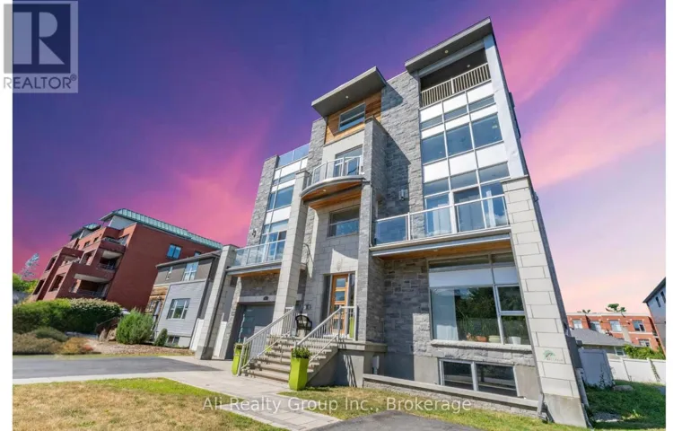 69 DONALD STREET, Ottawa, Ontario K1K1N3