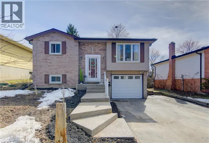 146 WHEATFIELD Crescent, Kitchener, Ontario N2P1P7