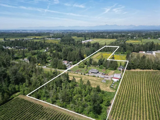 22828 38 AVENUE, Langley, British Columbia V2Z2G9