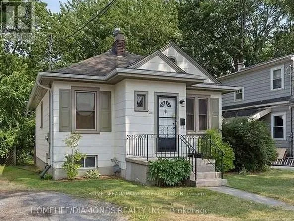 211 TORONTO STREET, Kingston (Central City East), Ontario K7L4A9