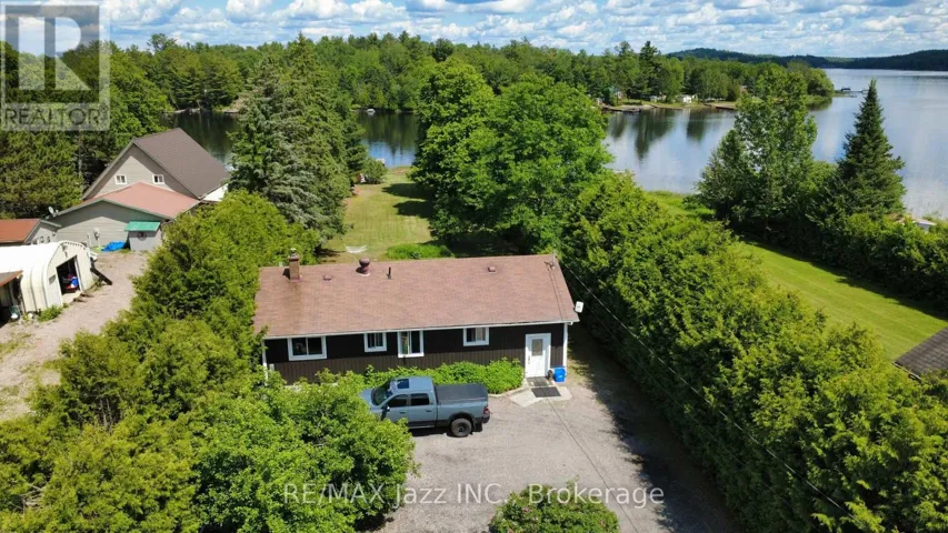 61 GILBERT ROAD, French River, Ontario P0M1A0