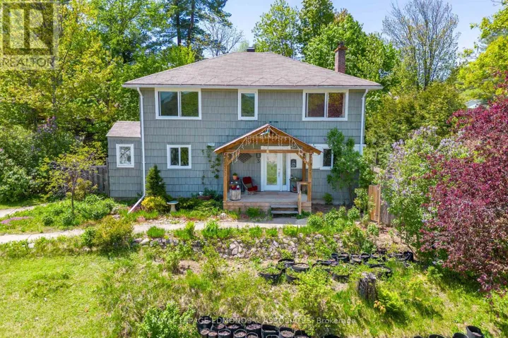 3 HURON STREET, Deep River, Ontario K0J1P0