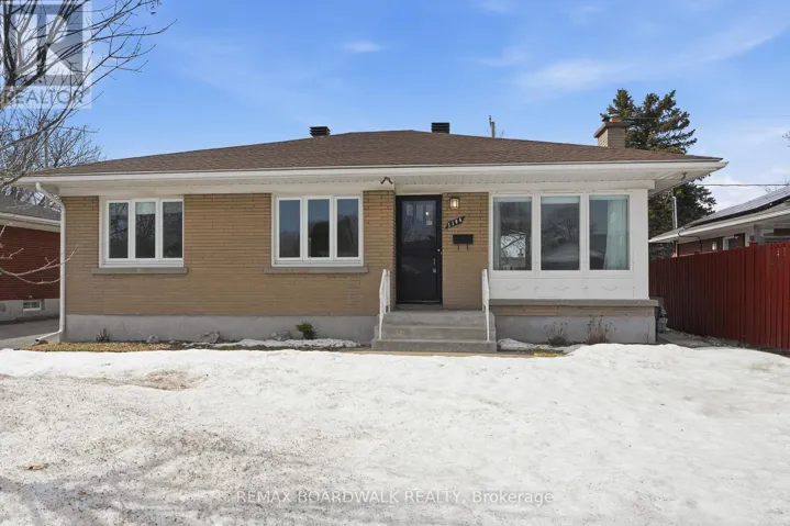 1106 CHECKERS ROAD, Ottawa, Ontario K2C2S4