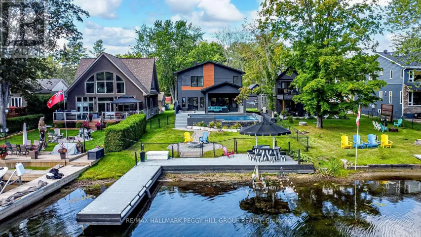 1657 PENINSULA POINT ROAD, Severn, Ontario P0E1N0