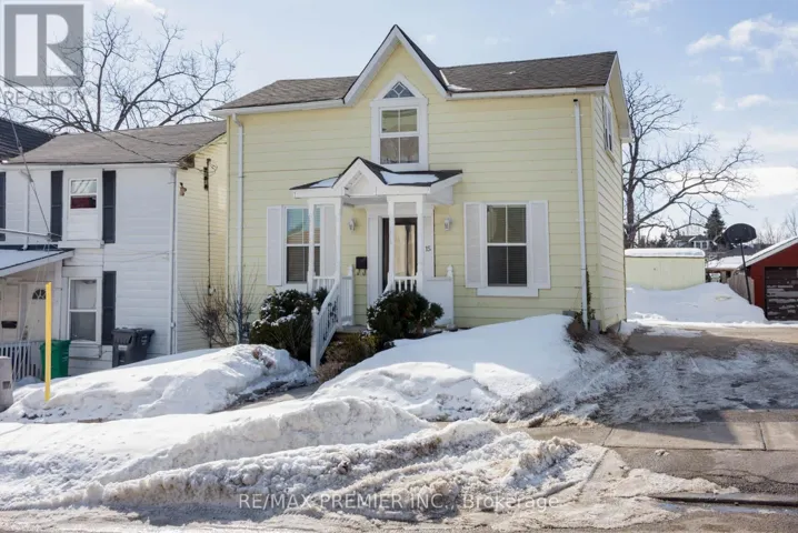 15 ELIZABETH STREET N, Brampton (Downtown Brampton), Ontario L6X1S1