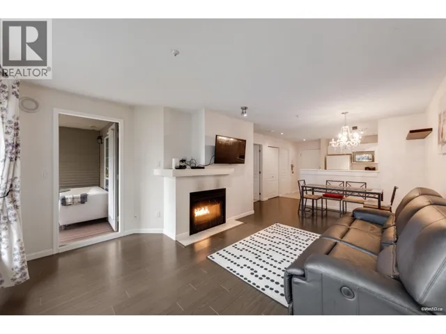 112 1242 TOWN CENTRE BOULEVARD, Coquitlam, British Columbia V3B7R6