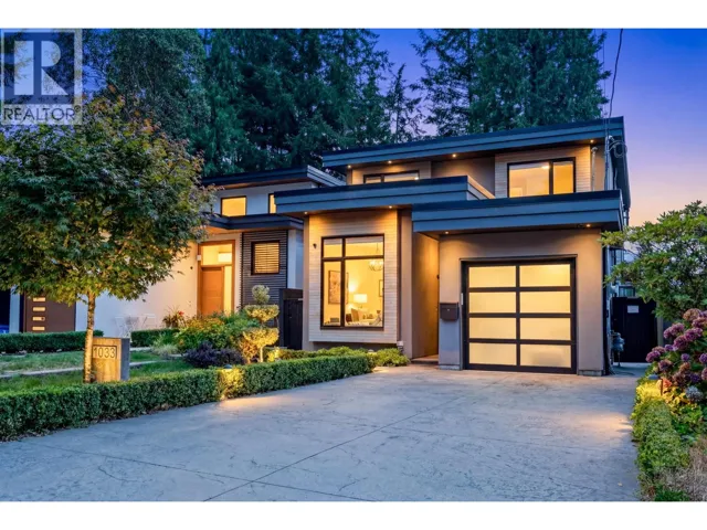 1033 PROSPECT AVENUE, North Vancouver, British Columbia V7R2M6