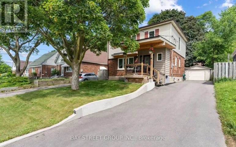BASEMENT - 44 HOLSWADE RD ROAD, Toronto (Clairlea-Birchmount), Ontario M1L2G3