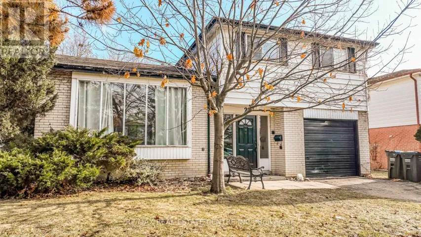 28 CAVENDISH CRESCENT, Brampton (Avondale), Ontario L6T1Z4