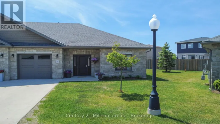 11 – 1050 WATERLOO STREET, Saugeen Shores, Ontario N0H2C3