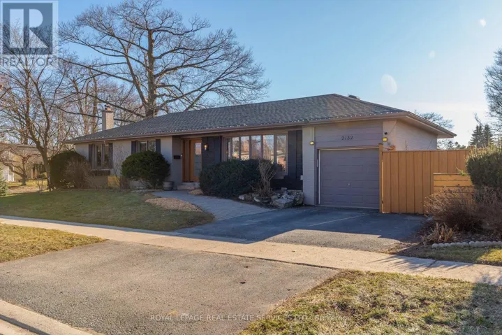 2132 DENISE ROAD, Mississauga (Lakeview), Ontario L4X1J1