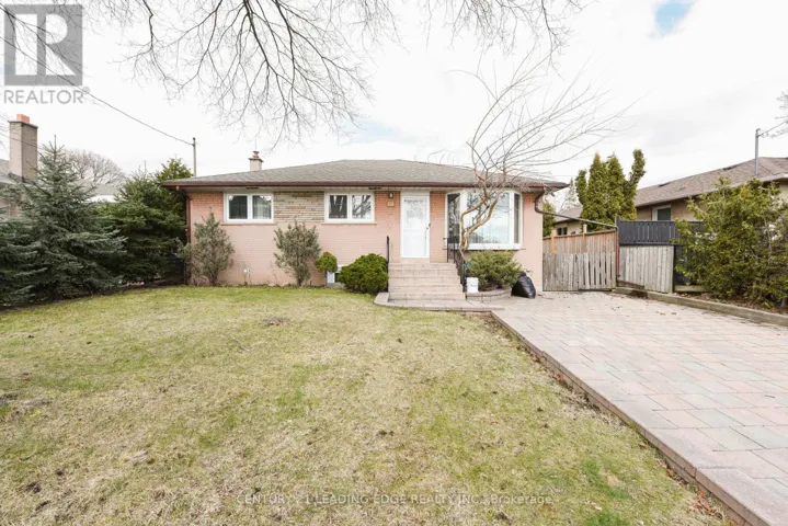 34 PARAGON ROAD, Toronto (Kingsview Village-The Westway), Ontario M9R1J8