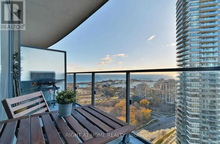 2704 - 2212 LAKE SHORE BOULEVARD W, Toronto (Mimico), Ontario M8V0C2