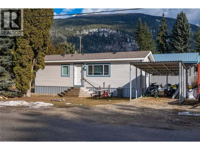 1204 Maplewood Street Unit# 1A, Revelstoke, British Columbia V0E2S0