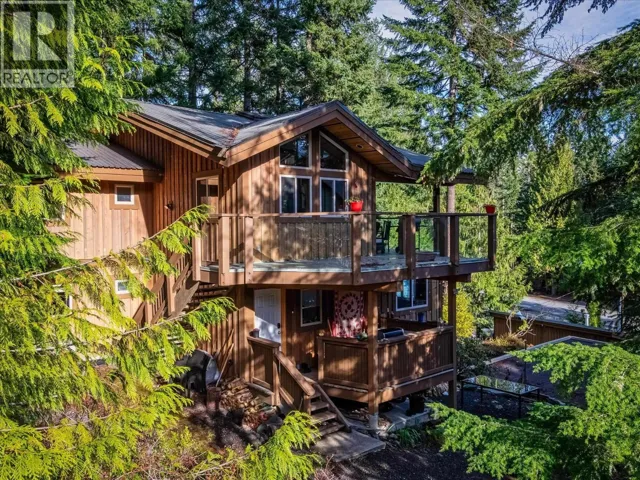 8349 NEEDLES DRIVE, Whistler, British Columbia V8E0G1