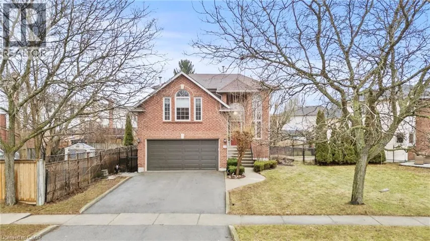 10 PINECREEK Road, Waterdown, Ontario L8B0H1