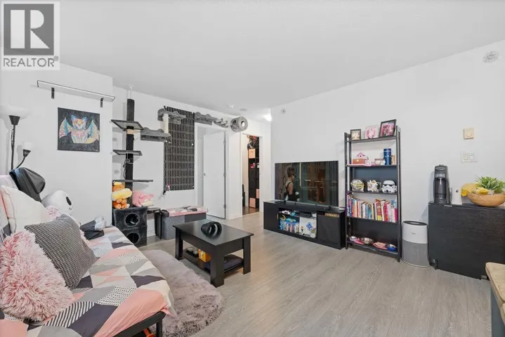 2205 111 W GEORGIA STREET, Vancouver, British Columbia V6B1T8