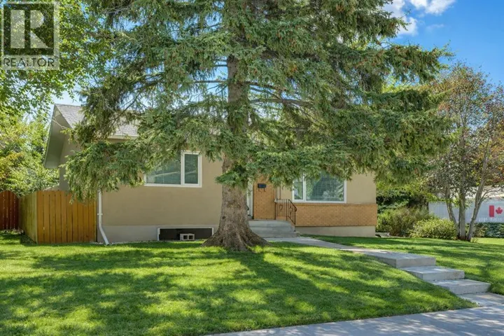 5219 Valiant Drive NW, Calgary, Alberta T3A0Y6