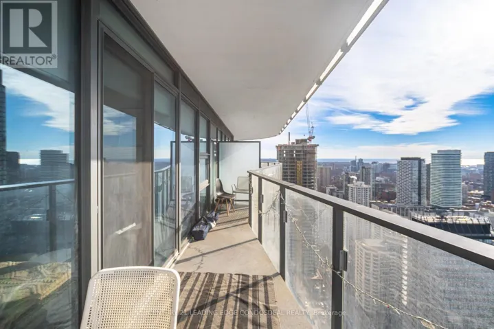 3703 - 11 WELLESLEY STREET W, Toronto (Bay Street Corridor), Ontario M4Y0G4