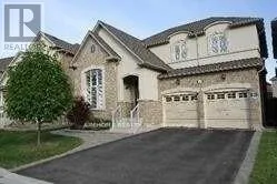 88 CASTLEVIEW CRESCENT, Markham (Victoria Square), Ontario L6C3C4