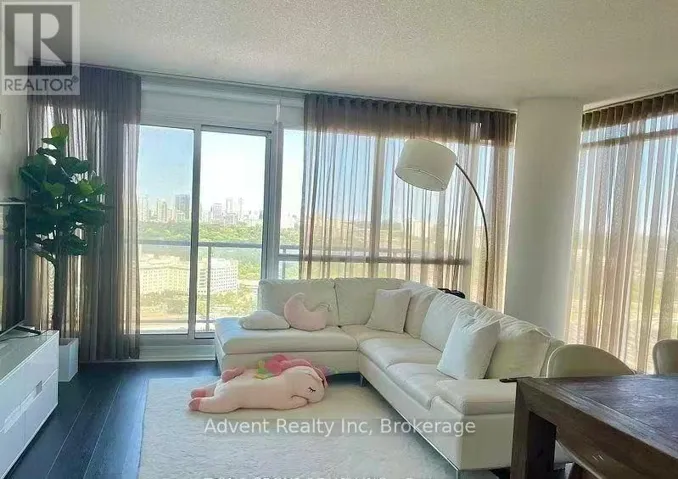 3208 - 121 MCMAHON DRIVE, Toronto (Bayview Village), Ontario M2K0C1