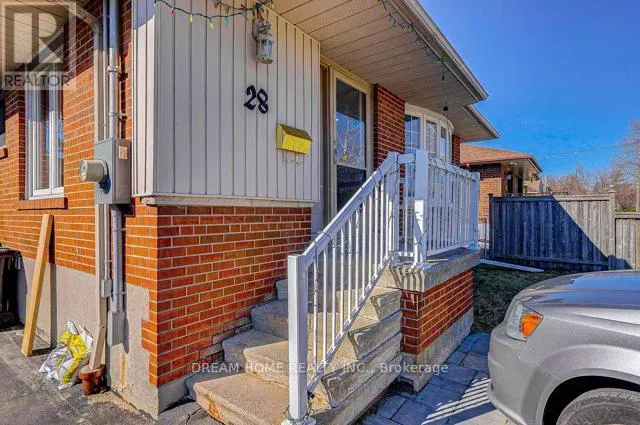 28 EARLTON ROAD, Toronto (Tam O'Shanter-Sullivan), Ontario M1T2R3