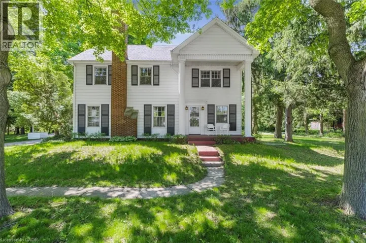 48 GARNER Road W, Ancaster, Ontario L9G3K9