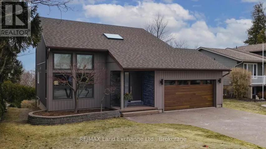 222 PENETANGORE ROW, Kincardine, Ontario N2Z2P6