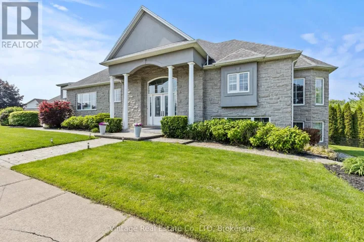 3689 CARDINAL DRIVE, Niagara Falls (Mt. Carmel), Ontario L2H2Y1