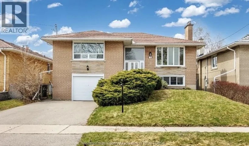 26 Breadner DRIVE, Etobicoke, Ontario M9R3M4