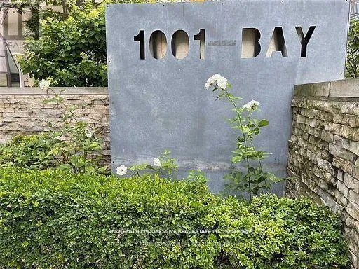 706 - 1001 BAY STREET, Toronto (Bay Street Corridor), Ontario M5S3A6